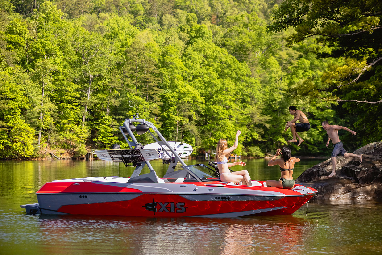 Axis A20 20Foot Wakesurfing Boat Make Waves Of Any Size
